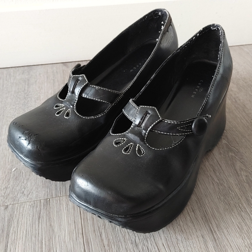Y2K Curfew platform maryjanes
